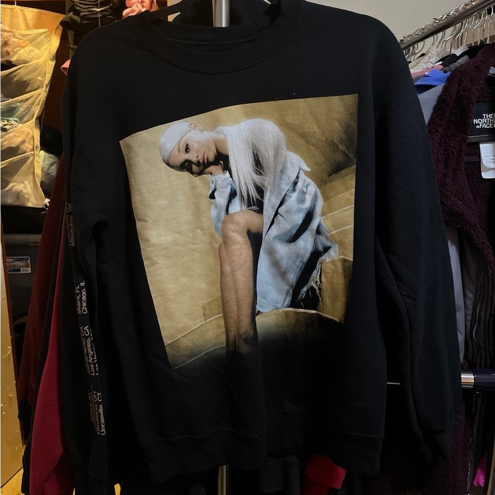 Ariana Grande sweetener Crewneck